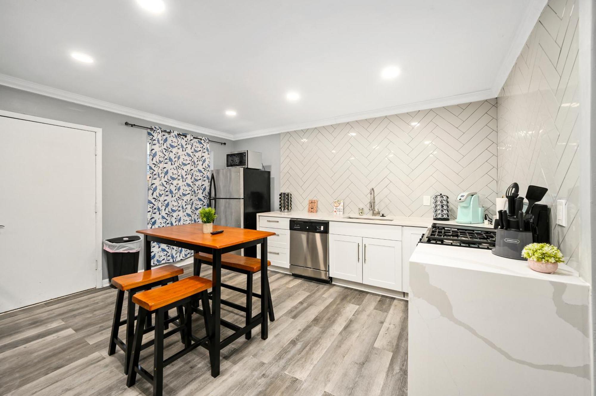 Bright And Modern 1Br Apartment In Central هيوستن المظهر الخارجي الصورة